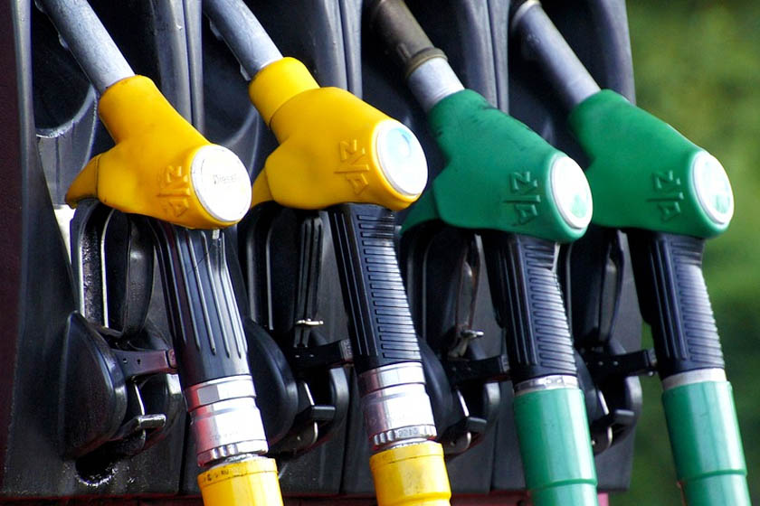 Pale cene dizela i benzina u Srbiji