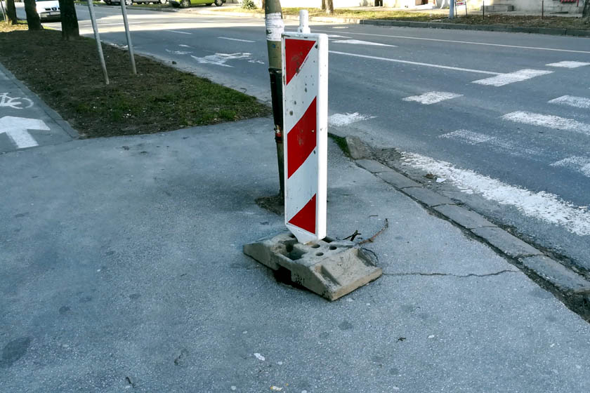 Nakon objave na našem portalu privremeno rešen problem sa nestalim poklopcem od šahta u ulici Milorada Bate Mihailovića