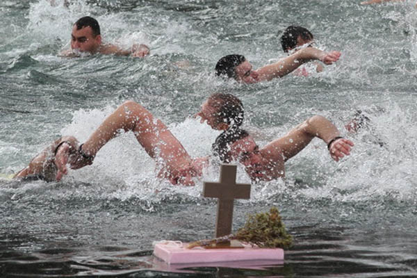 Pančevci i ove godine plivaju za Časni krst, prijavljivanje do 15. januara