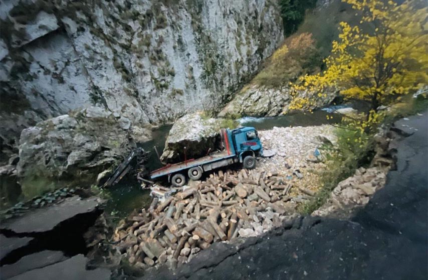 kamion sleteo u reku, kanjon jerme