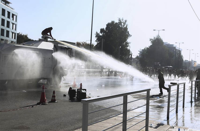 atina, vatrogasci, policajci, protest