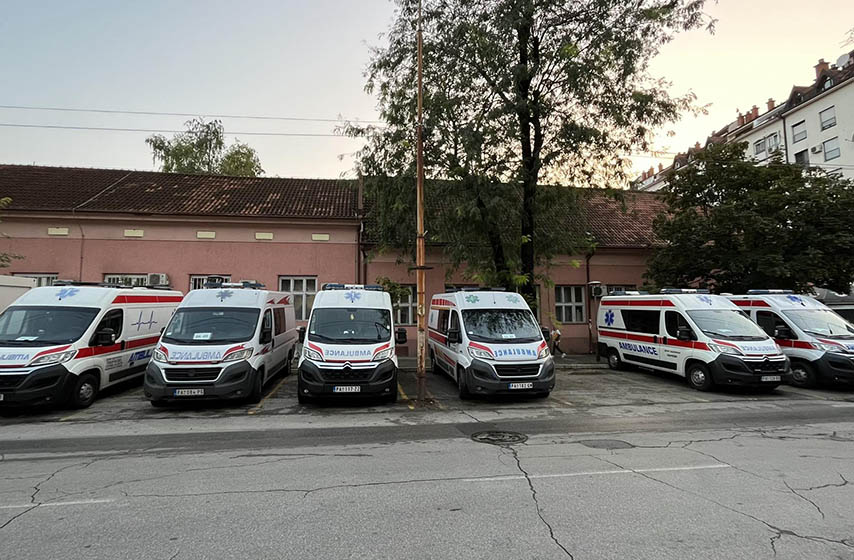 hitna pomoc pancevo, dom zdravlja pancevo, servisne informacije, k-013, vesti pancevo