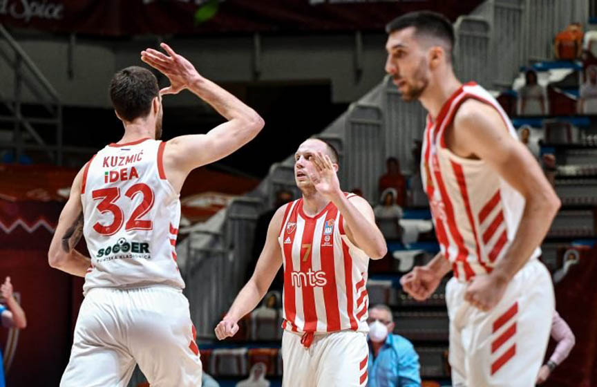 Košarkaši Crvene zvezde plasirali su se u finale ABA lige. Oni su u trećoj i odlučujućoj utakmici polufinalne plej-of serije savladali Igokeu u dvorani "Aleksandar Nikolić