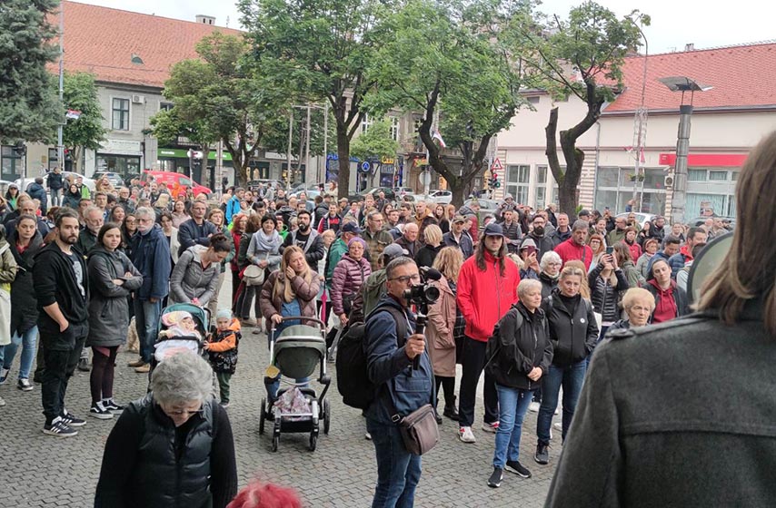 pancevo protest pancevo mora da stane 15