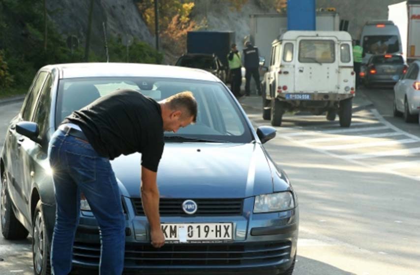 policija, pristina, kazna