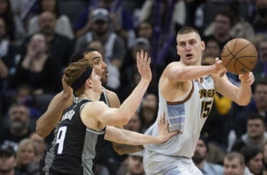 kosarka, jokic, denver