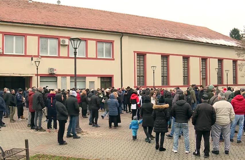 protest, omoljica, vladimir ristic, osnovna skola dositej obradović