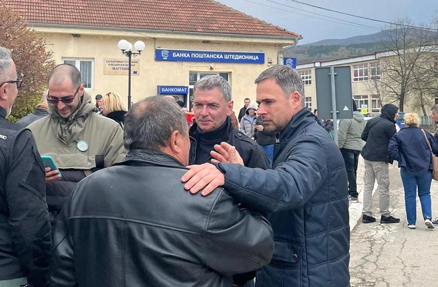 miroslav aleksic, zagubica, protest