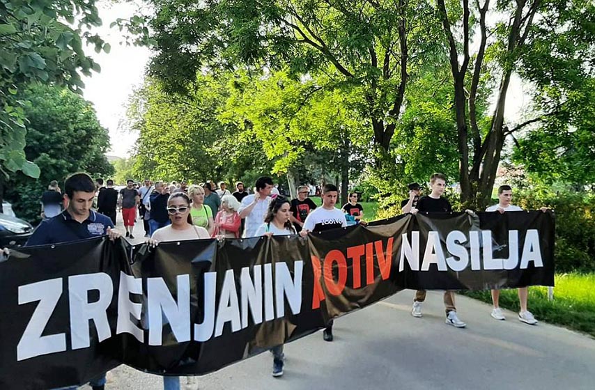 senka jankov, zrenjanin, suspenzija, protest