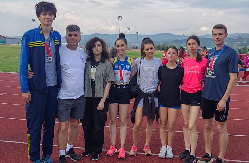 Atletika, Dinamo Pančevo, Prvenstvo Srbije, stariji juniori, medalje, šampion, Strahinja Stevšić, Andreja Božanić, Dunja Atanacković.