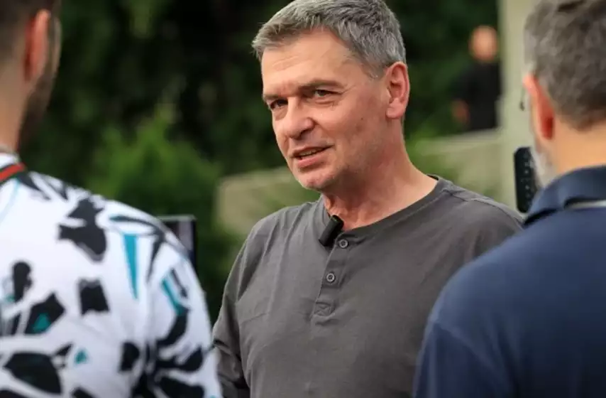 aleksandar jovanovic cuta, ekoloski ustanak, prosecna plata, srbija