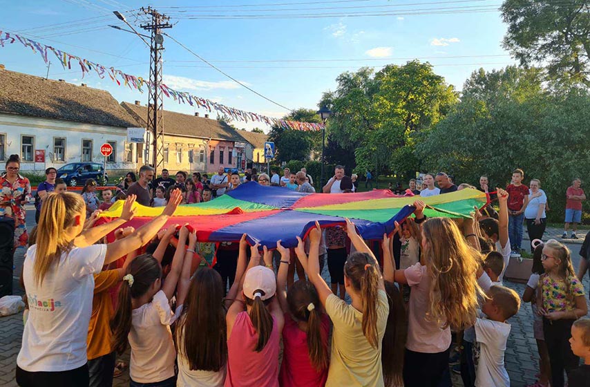 jabuka, animacija, glumionica, ninamacije, srbija, pancevo