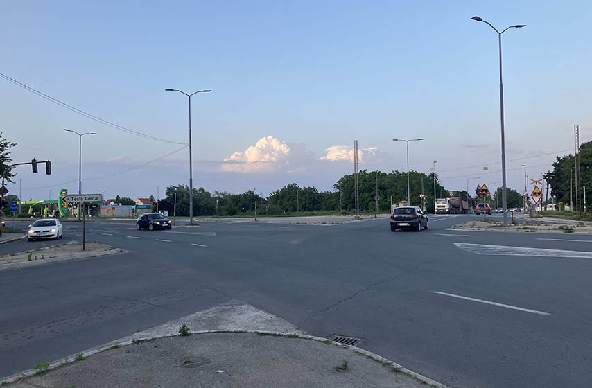 raskrsnica kod starog buvljaka, pancevo, bavaništanski put, prvomajska ulica, stevana šupljikca