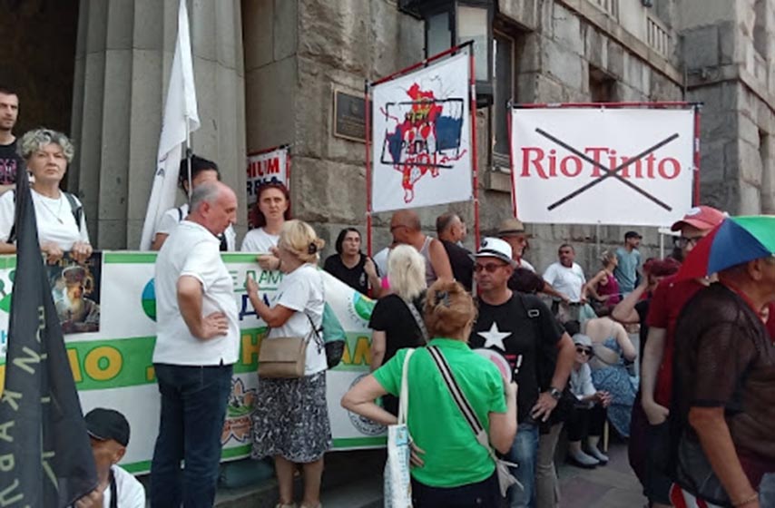 seos, protest, ustavni sud, k-013