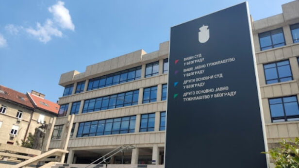 stefan tomic, policijsko zadrzavanje