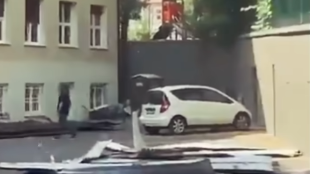 medicinski fakultet, pao krov, beograd